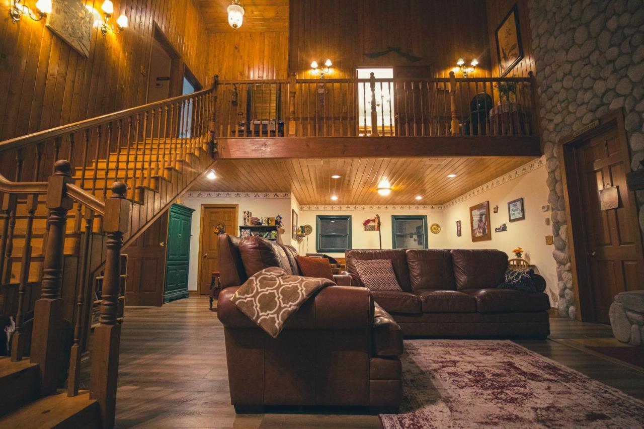Tucker Peak Lodge Джулиан Экстерьер фото