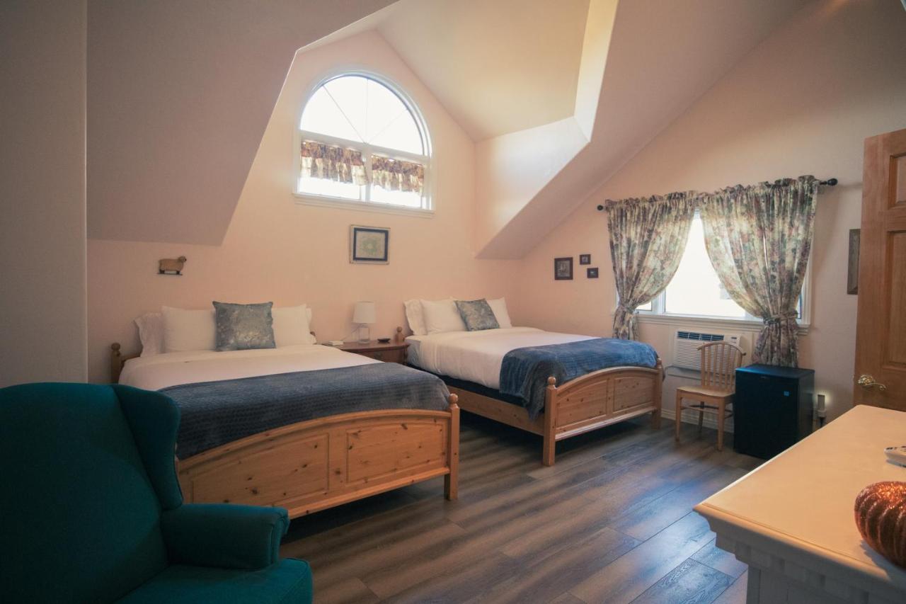 Tucker Peak Lodge Джулиан Экстерьер фото