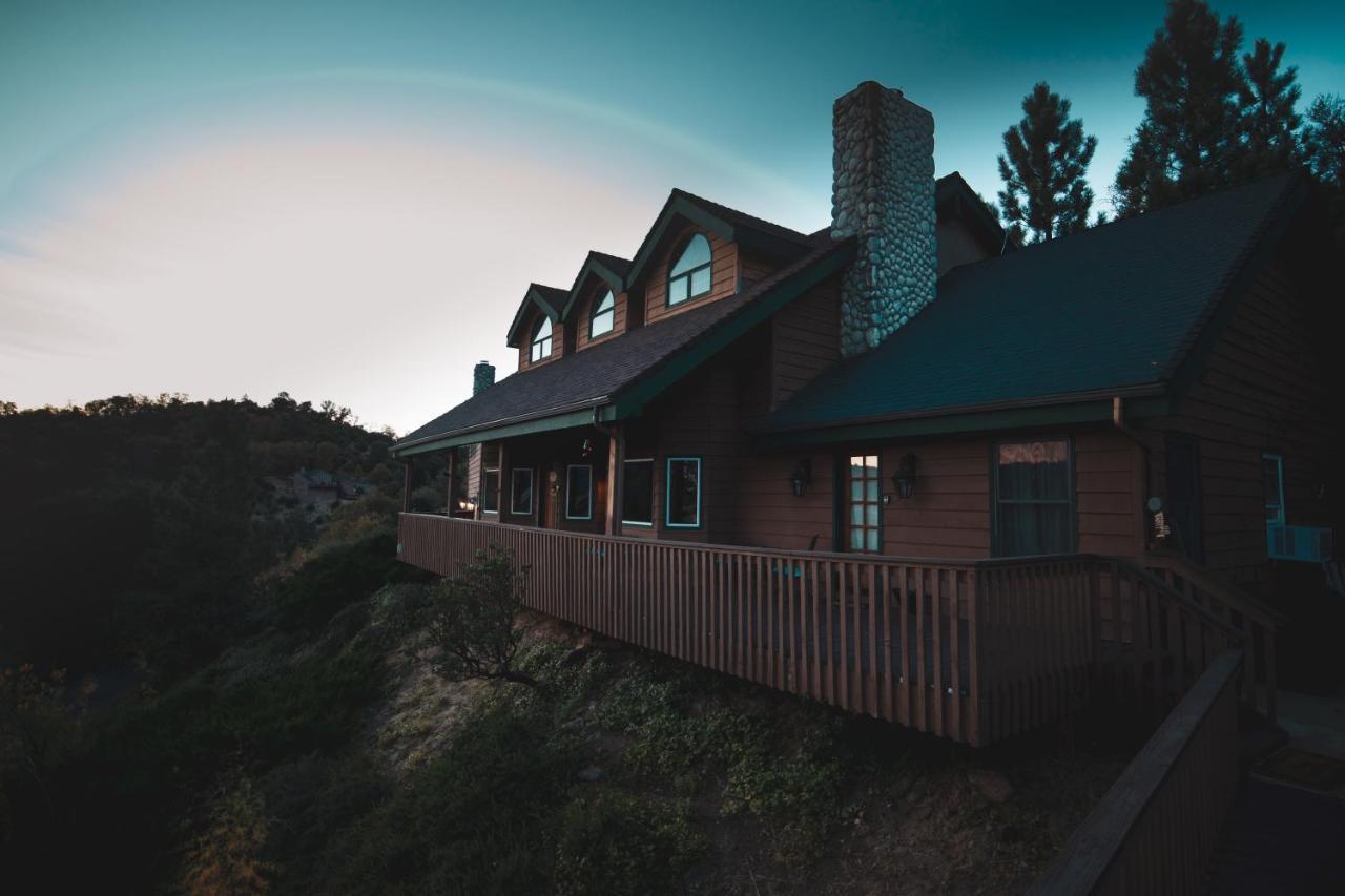 Tucker Peak Lodge Джулиан Экстерьер фото