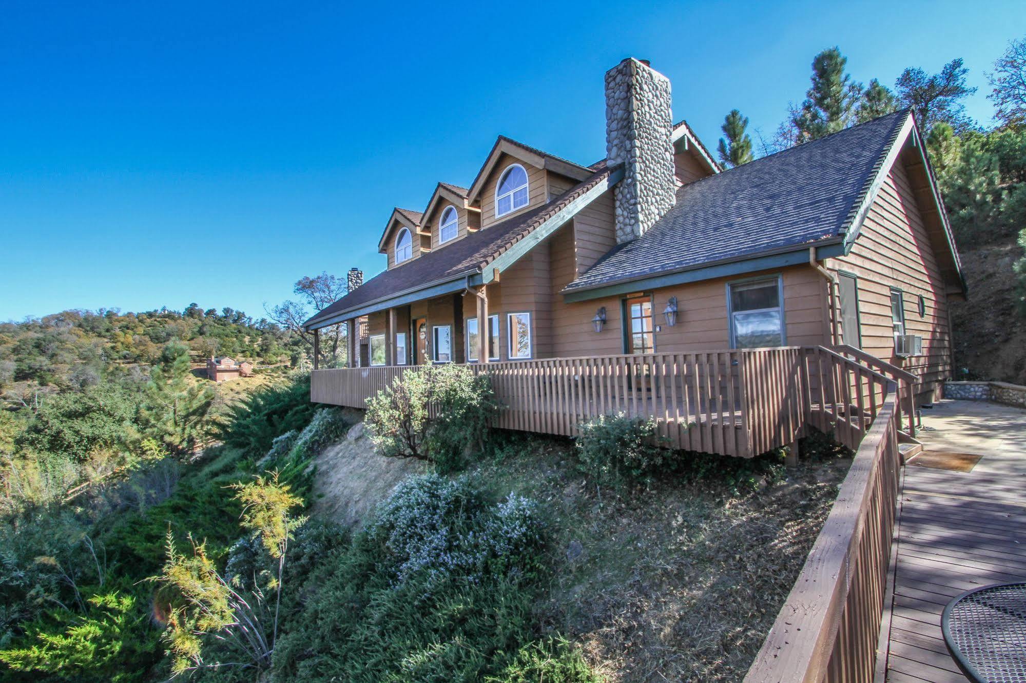 Tucker Peak Lodge Джулиан Экстерьер фото